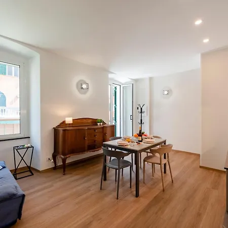 Apartment In - Happy Genoa