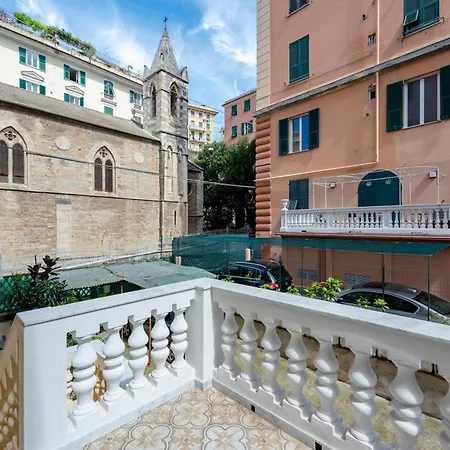 In - Happy Apartment Genoa